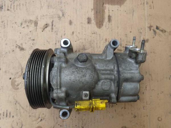 COMPRESSEUR DE CLIMATISATION CITROEN/PEUGEOT/FIAT - Vue 1